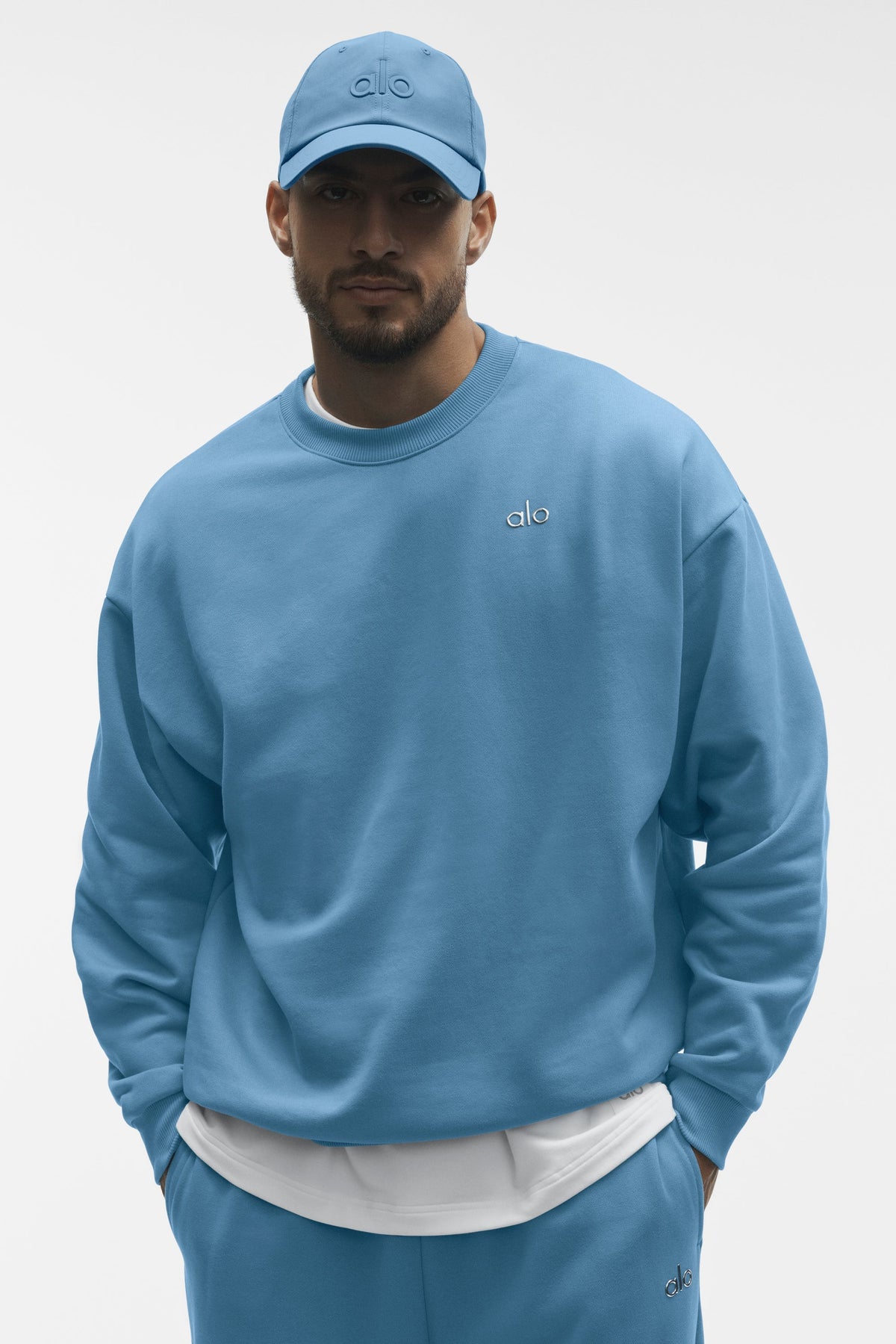 Sweatshirts &Hoodies