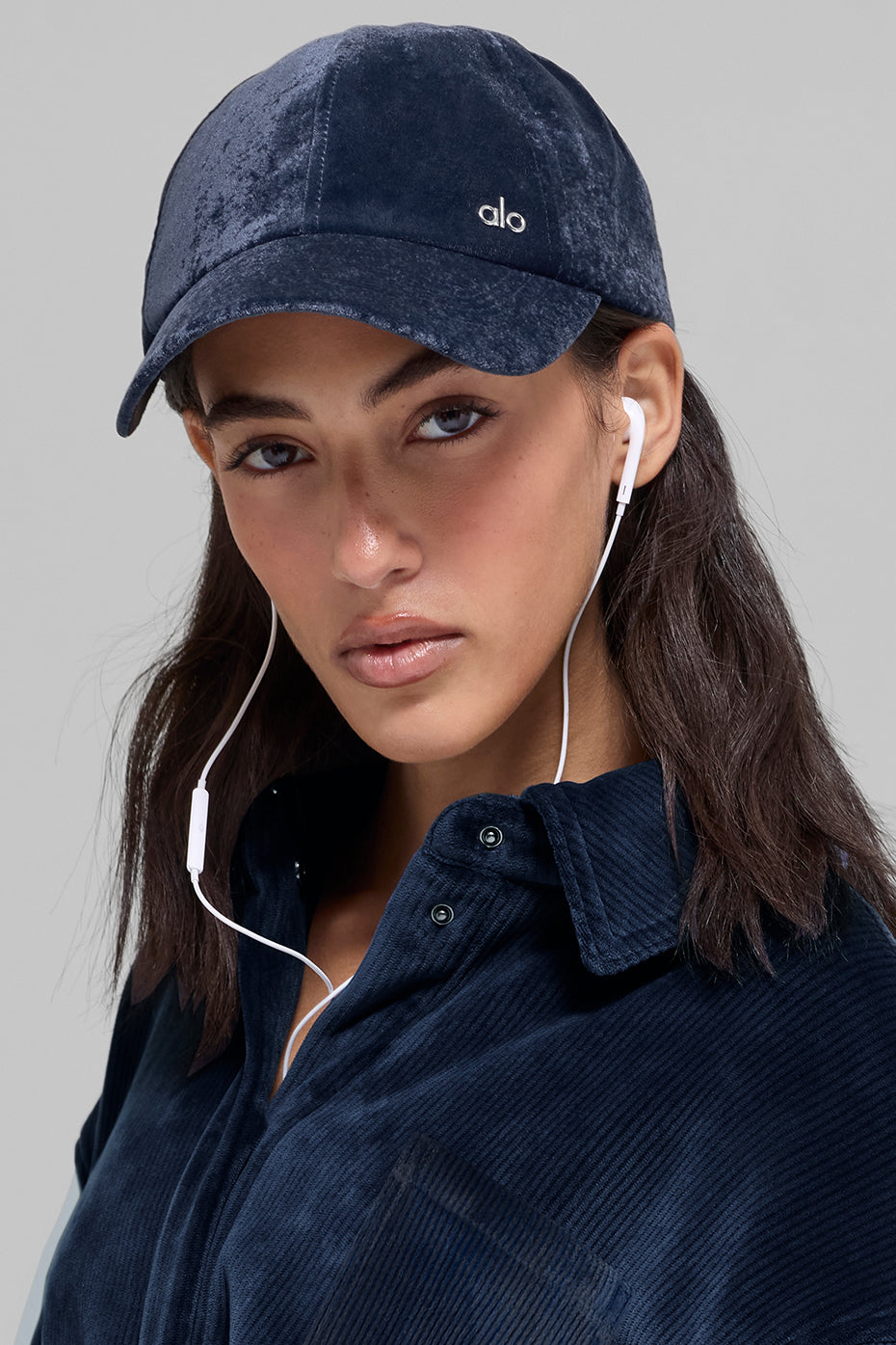 Velvet Off-Duty Cap - Navy